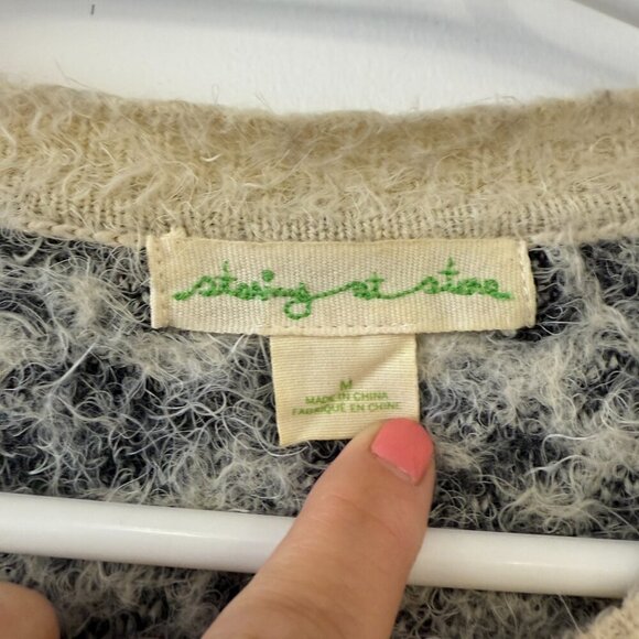 Staring at Stars Black & Cream Fuzzy Long Sleeve Crew Neck Knit Sweater - Picture 4 of 5